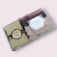 Set Gift Box 4 Handsock + Sarung Kaki