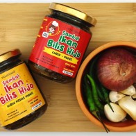 Beli 2 Sambal Ikan Bilis Hijo Gurih Pedas Pedas Manis NOURIFOOD 200g RM30 Sahaja