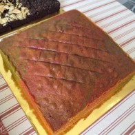 Kek Marble Kampung Premium