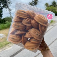 INTAN COOKIES Bahulu Nipah Perisa Asli + Chocolate Chip.