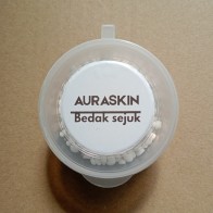 Bedak sejuk titisan bak mutiara 