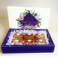 Royal Moon Cake 